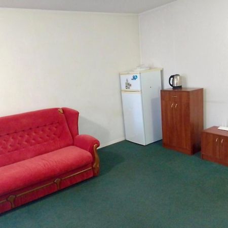 Mini Hotel Vesna Dnipro Ngoại thất bức ảnh