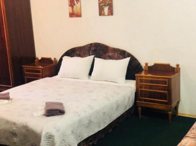 Mini Hotel Vesna Dnipro Ngoại thất bức ảnh