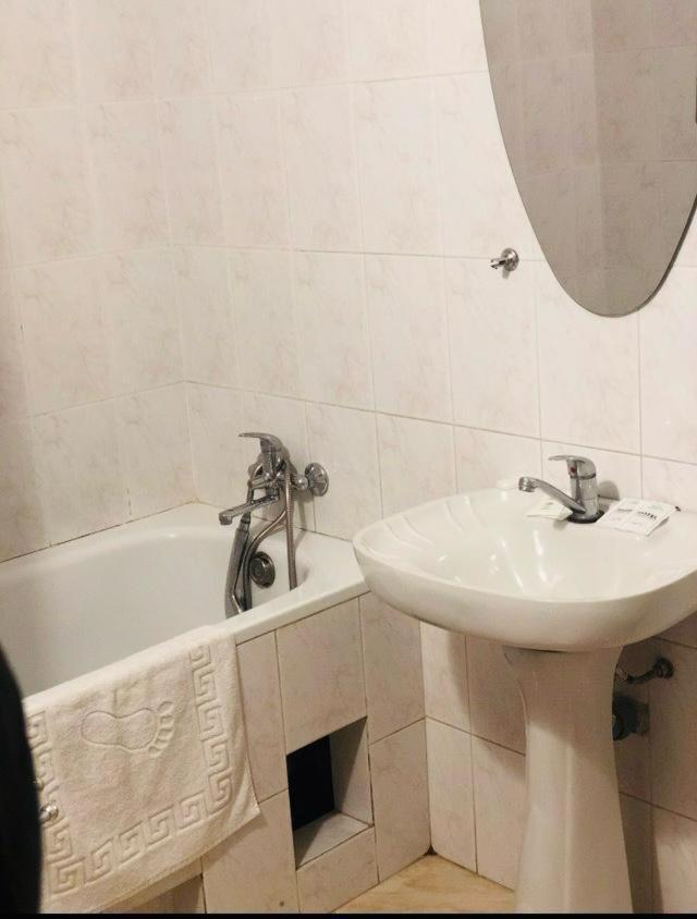 Mini Hotel Vesna Dnipro Ngoại thất bức ảnh